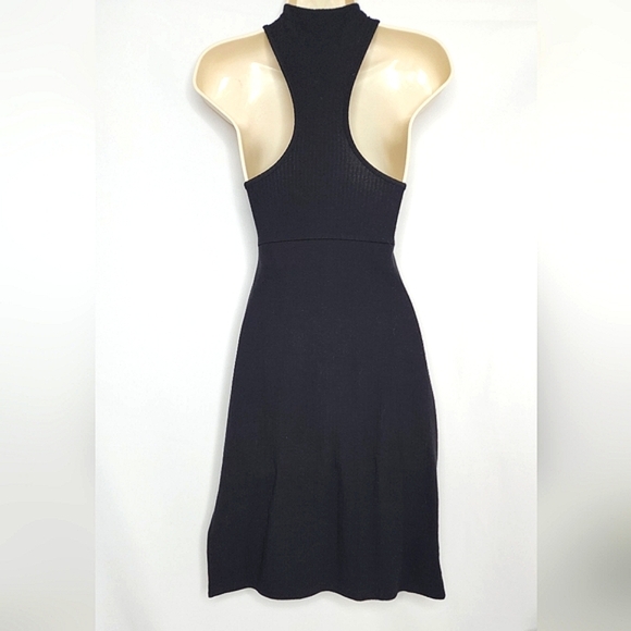 🔥FREE PEOPLE🔥 Stretchy Black Sleeveless Dress - Picture 4 of 8